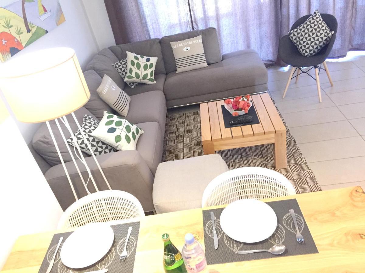 Apartment With 3 Bedrooms In Roches Noires, With Wonderful Sea View, Shared Pool, Terrace Rivière du Rempart Eksteriør bilde